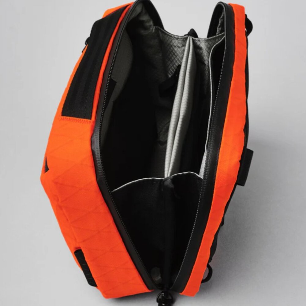 🟧 NWT Alpaka Elements Tech Case Max – Hot Orange (Sold Out / Hard to Find) - Picture 3 of 10